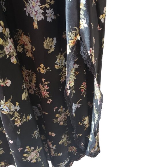 Petra Fashions Black Satin Robe And Nightgown Matching Set Vintage Med Lrg - Picture 8 of 8